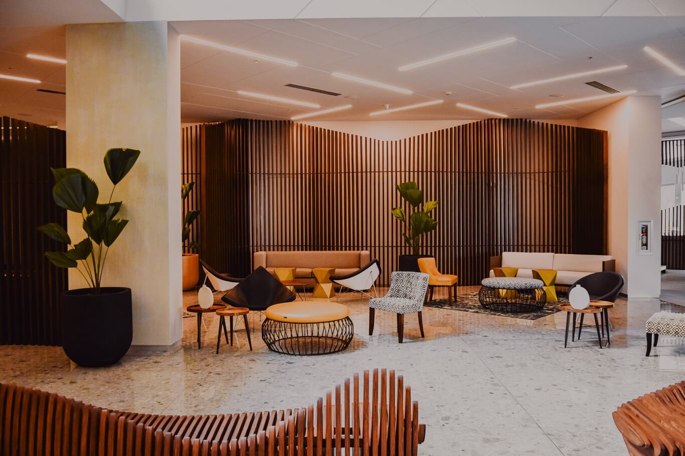 6 Office Reception Design Concepts for a Vibrant Space