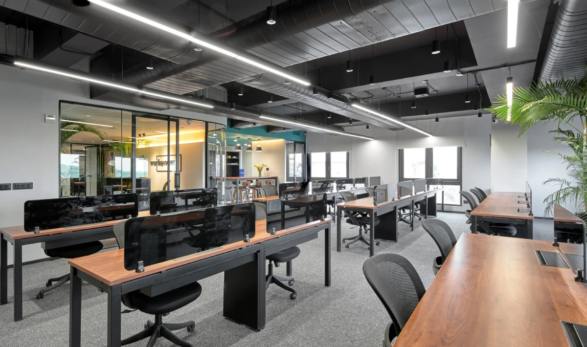 Human-centric lighting supporting comfort and productivity
