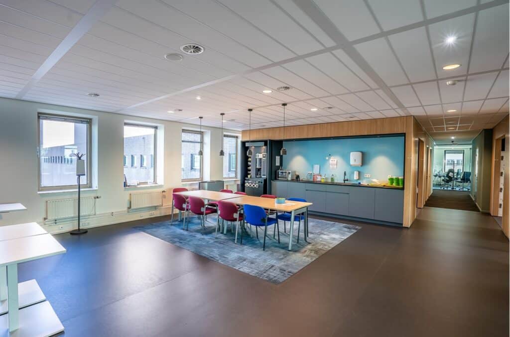 false ceiling designs for office
