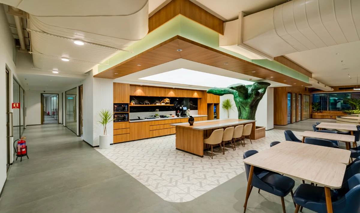 Sustainable office with energy-saving systems and materials